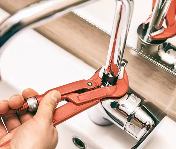 Expert Leak Repair Plumber in Wyandanch, NY