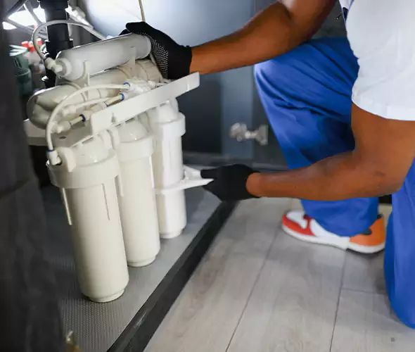 Expert Plumber for Water Softener Replacement in Wyandanch, NY: Schedule Affordable Replacement Services with Us